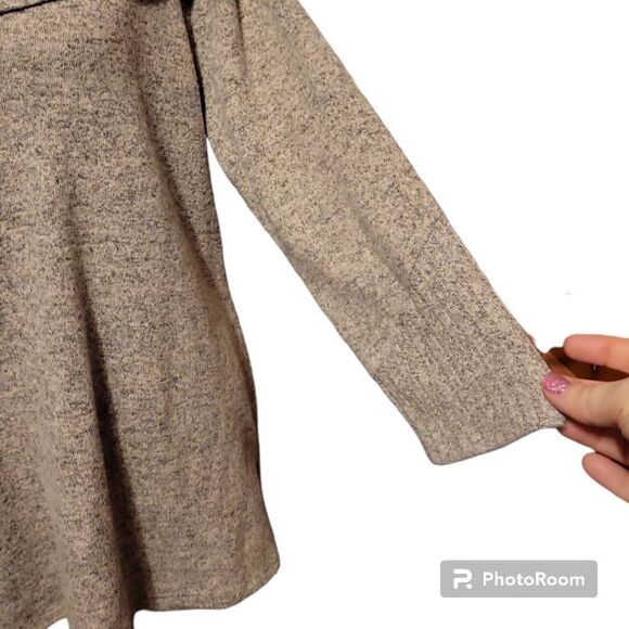 Adrienne Vittadini | Women's Cowl-Neck Sweater Grey | Medium - Picture 3 of 9